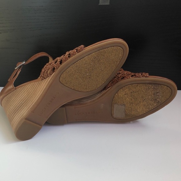 Lucky Brand Brown Wedges Size 9.5 - Picture 3 of 3